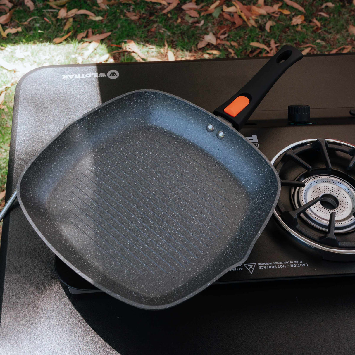 undefined Wildtrak Compact Grill Pan 28cm Non Stick Detach Handle undefined - Image 5