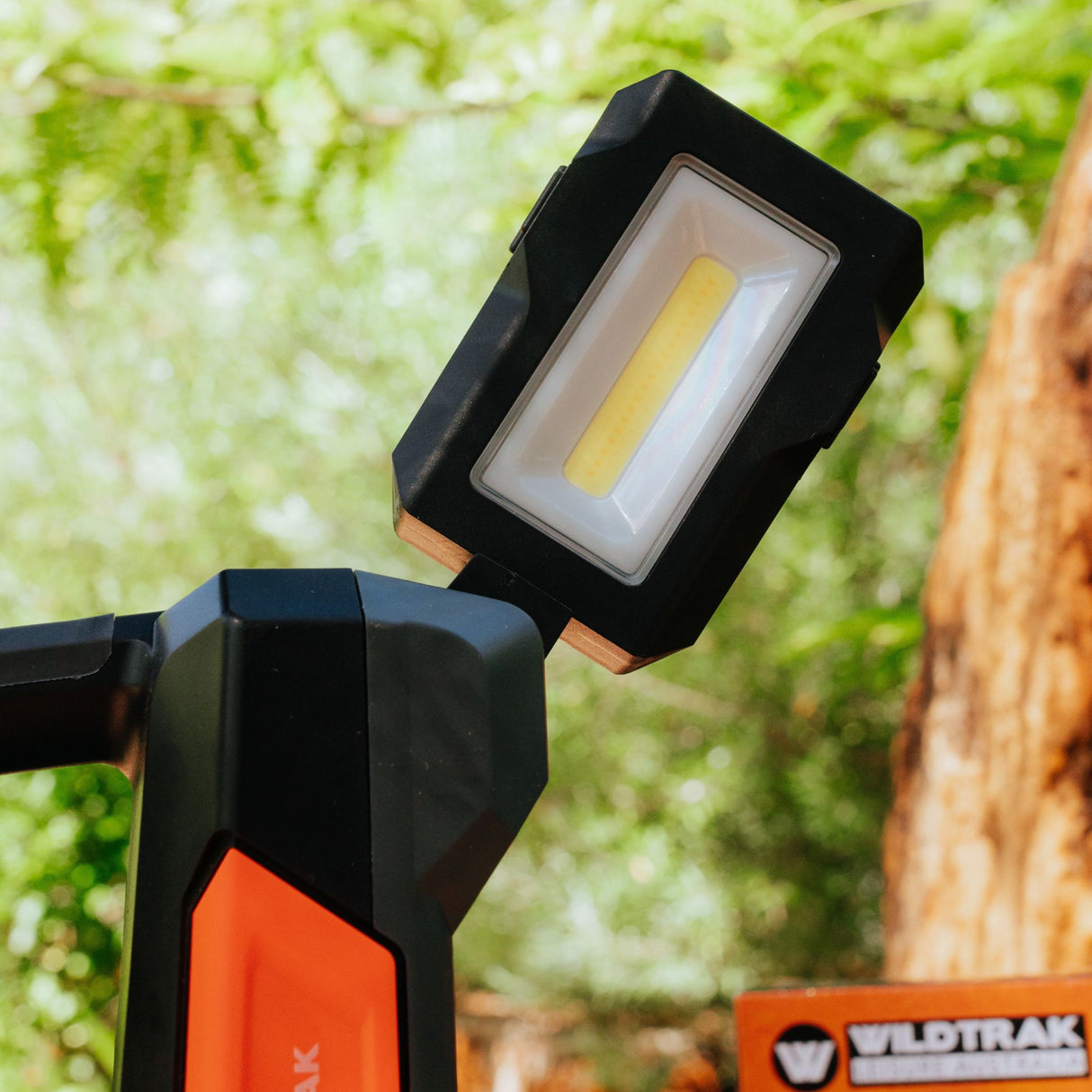 undefined Wildtrak Spotlight 1000 8AH Flexi Light Rechargeable undefined - Image 7