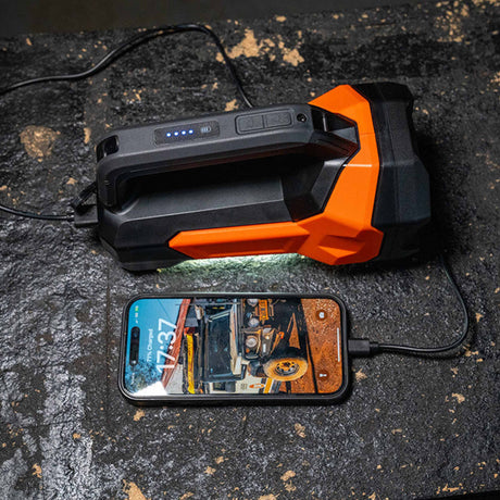 undefined Wildtrak Spotlight 1000 8AH Flexi Light Rechargeable undefined - Image 5