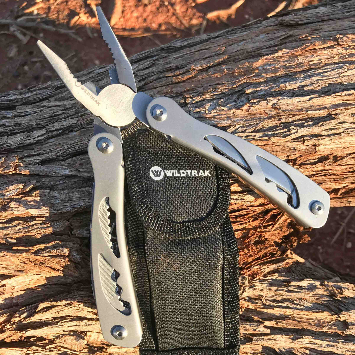 undefined Wildtrak Multi Tool With 15 Functions undefined - Image 2