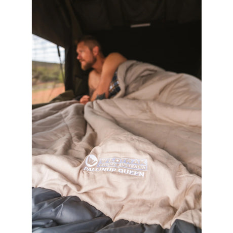 WILDTRAK Wildtrak Pallinup Queen Comfort Sleeping Bag 0-5°C Grey - Image 3
